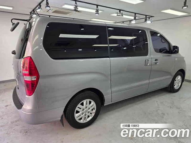 Hyundai Starex 2019 — photo 6