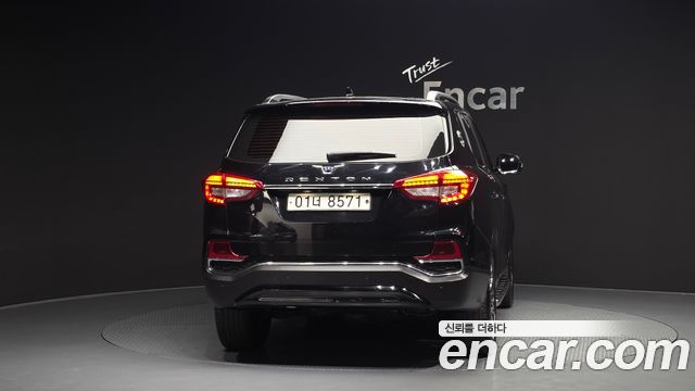 KG Mobility Rexton 2018 — photo 4