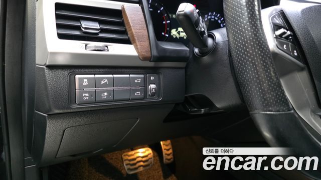 KG Mobility Rexton 2018 — photo 22
