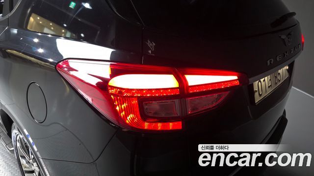 KG Mobility Rexton 2018 — photo 9