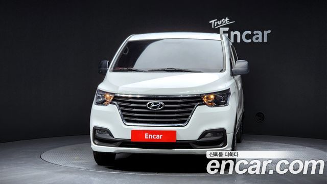 Hyundai Starex 2019 — photo 3