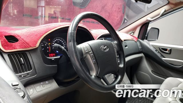 Hyundai Starex 2019 — photo 14
