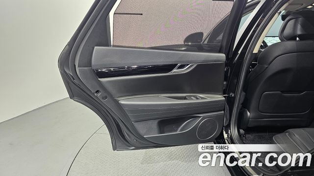 Genesis G80 2021 — photo 15