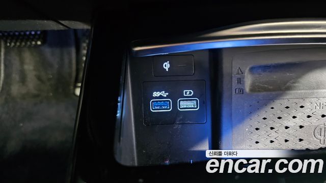 Genesis G80 2021 — photo 16