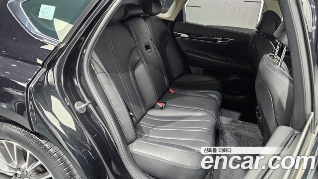 Genesis G80 2021 — photo 33