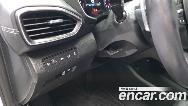 Hyundai Santafe 2021 — photo 21