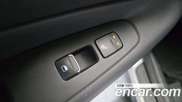 Hyundai Santafe 2021 — photo 25
