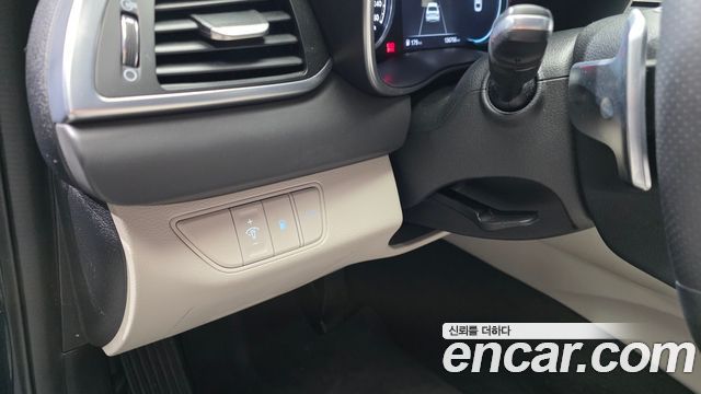 Genesis G70 2021 — photo 21