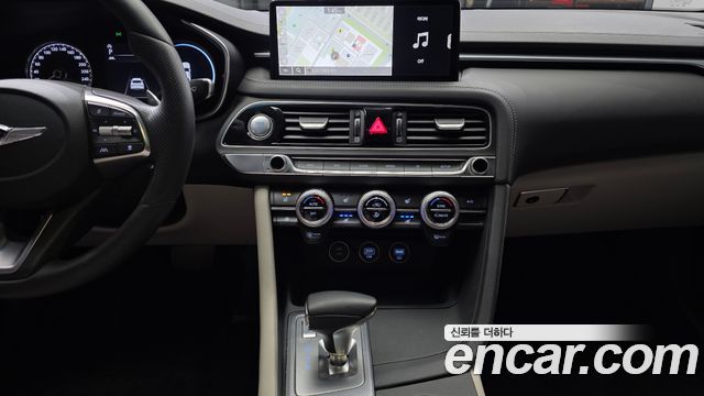 Genesis G70 2021 — photo 26