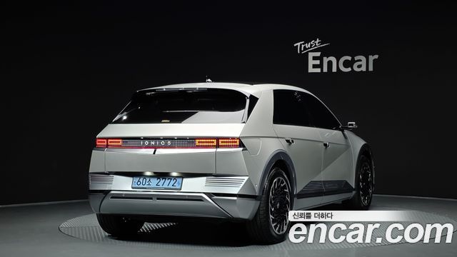 Hyundai Ioniq5 2022 — photo 2