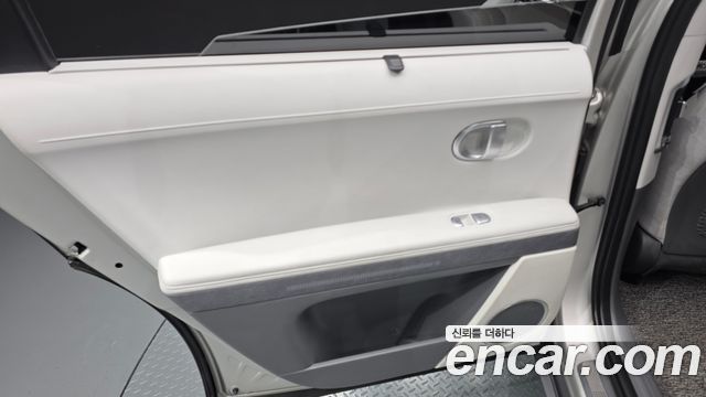Hyundai Ioniq5 2022 — photo 15