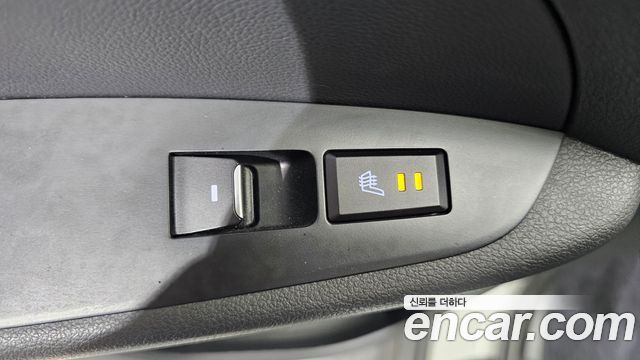 Ford Explorer 2016 — photo 17