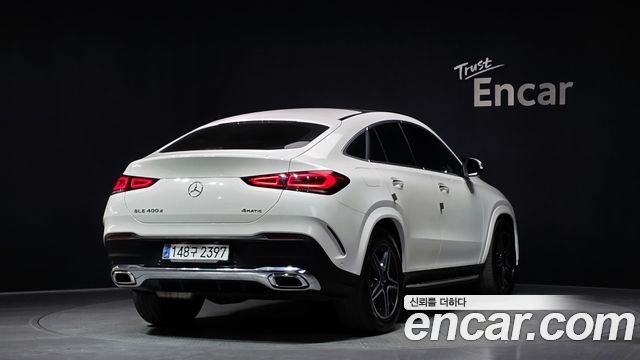Mercedes-Benz GLE-Class 2021 — photo 2