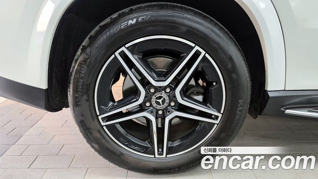 Mercedes-Benz GLE-Class 2021 — photo 5