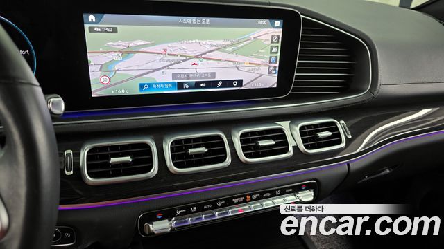 Mercedes-Benz GLE-Class 2021 — photo 14