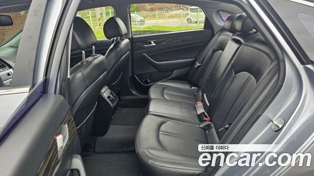 Hyundai Sonata 2015 — photo 12