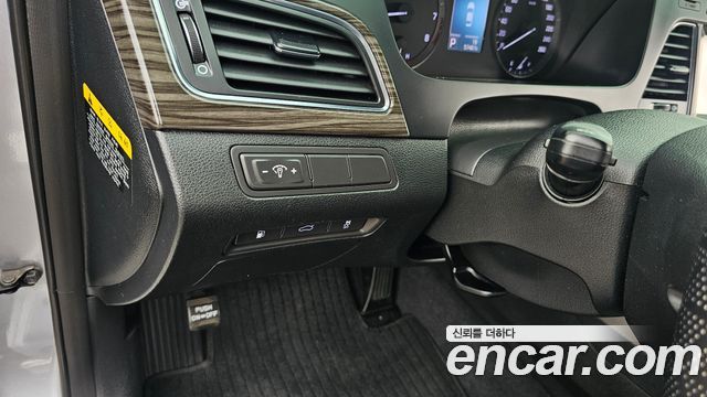 Hyundai Sonata 2015 — photo 16