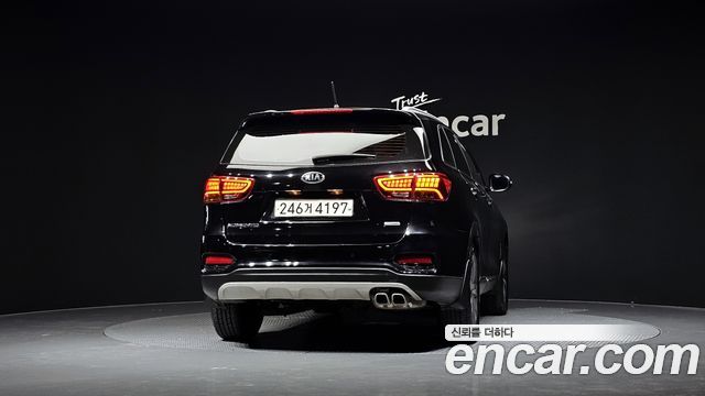 Kia Sorento 2018 — photo 4