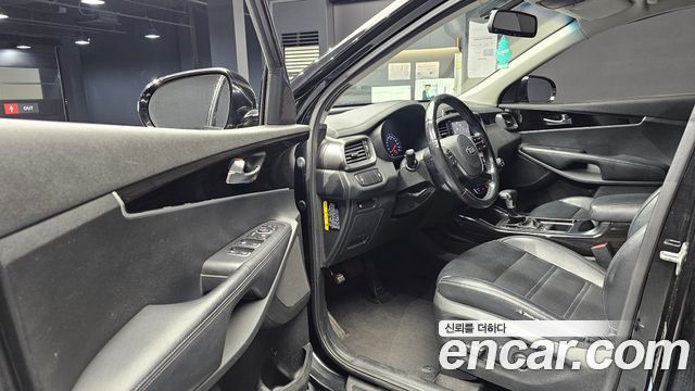 Kia Sorento 2018 — photo 13