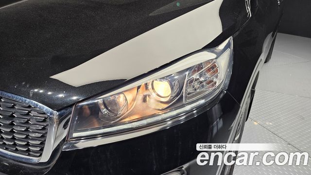 Kia Sorento 2018 — photo 8