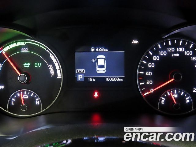 Kia K5 2020 — photo 9