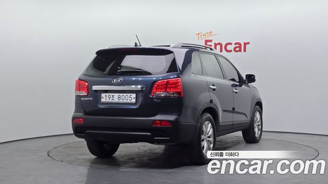 Kia Sorento 2012 — photo 2