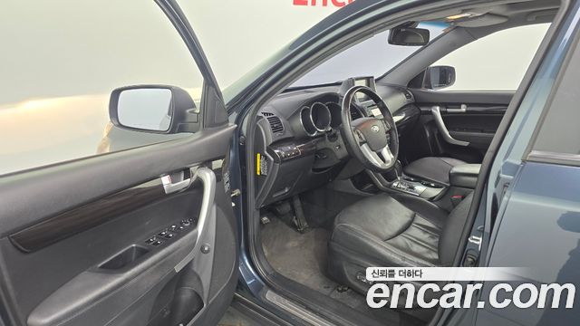 Kia Sorento 2012 — photo 10