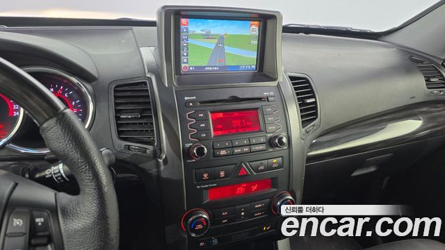 Kia Sorento 2012 — photo 14