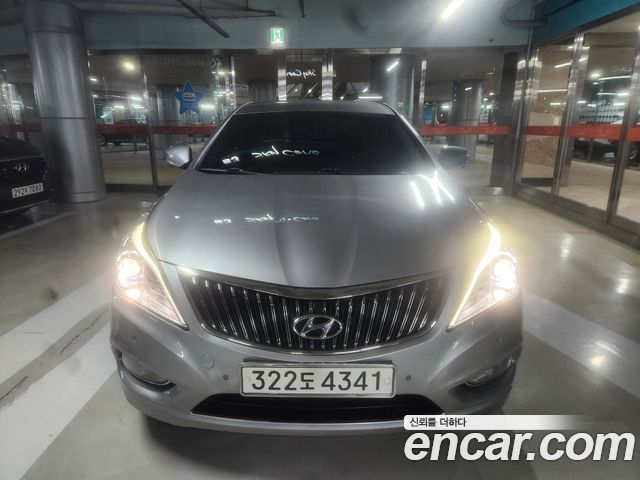 Hyundai Grandeur 2013 — photo 1