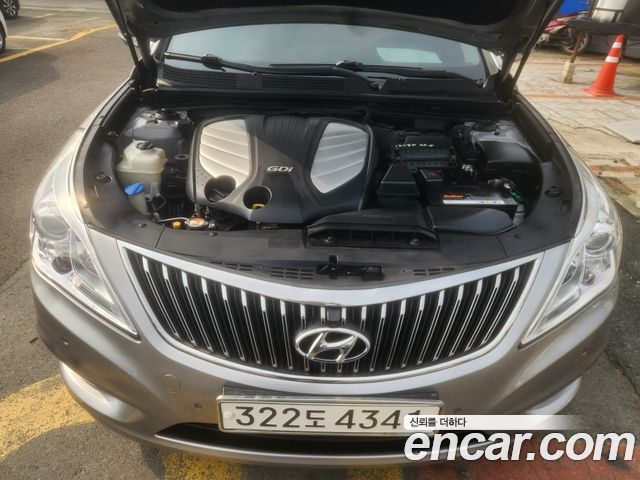 Hyundai Grandeur 2013 — photo 14