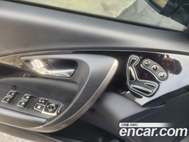 Hyundai Grandeur 2013 — photo 17