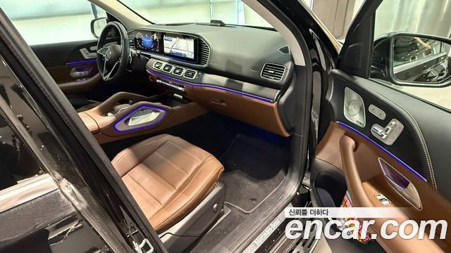 Mercedes-Benz GLE-Class 2025 — photo 15