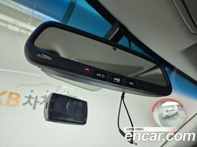 Kia Sportage 2016 — photo 13