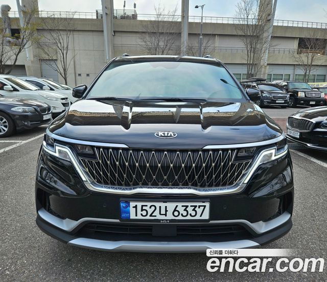 Kia Canival 2021 — photo 6
