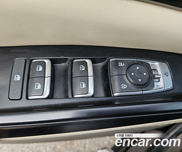 Kia Canival 2021 — photo 13
