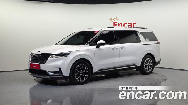 Kia Canival 2021 — photo 1