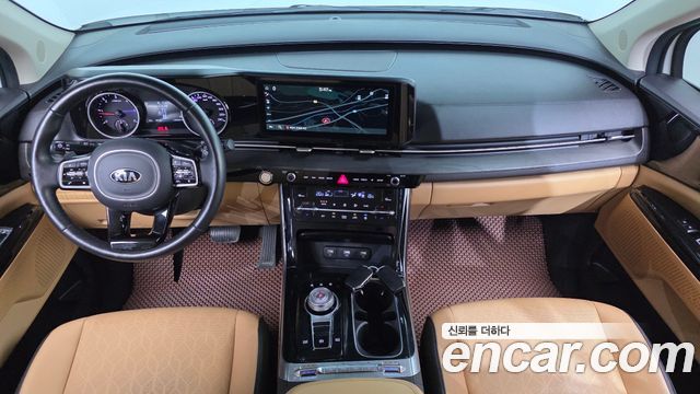 Kia Canival 2021 — photo 7