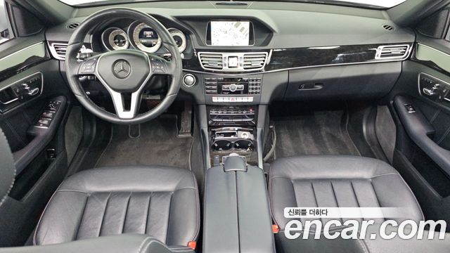 Mercedes-Benz E-Class 2014 — photo 7