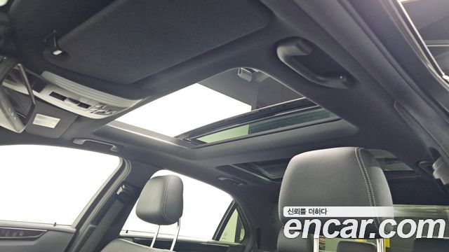 Mercedes-Benz E-Class 2014 — photo 18