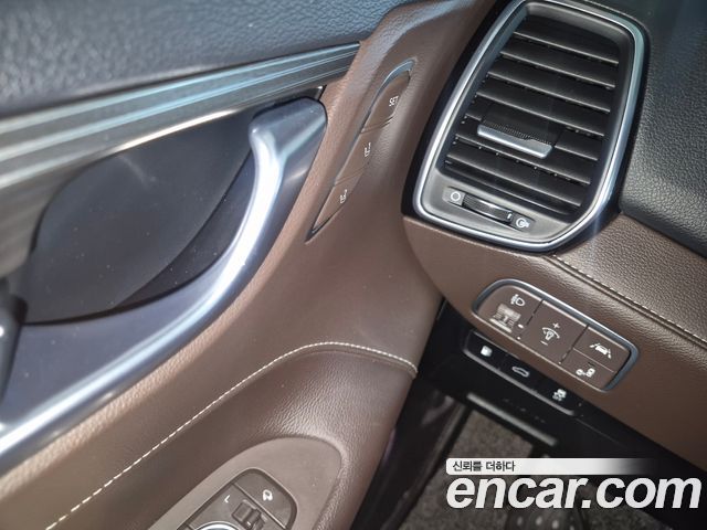 Hyundai Grandeur 2019 — photo 18