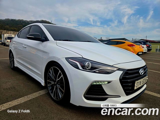 Hyundai AVANTE 2018 — photo 2