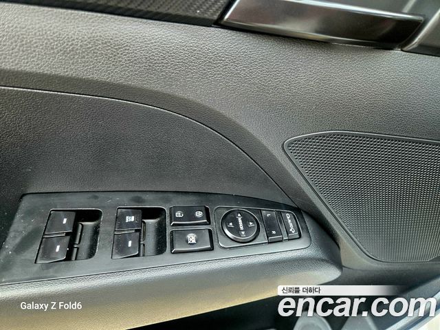 Hyundai AVANTE 2018 — photo 10