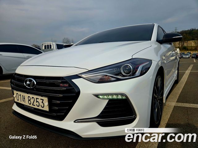 Hyundai AVANTE 2018 — photo 20