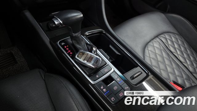 Kia K5 2019 — photo 12