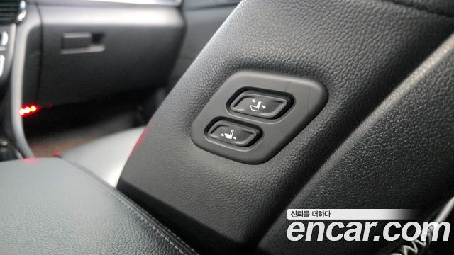 Kia K5 2019 — photo 24