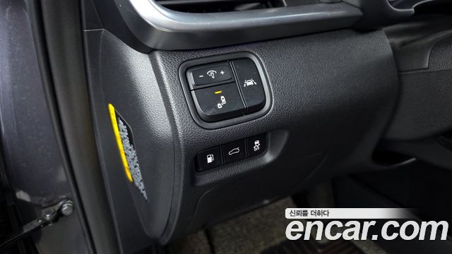 Kia K5 2019 — photo 32