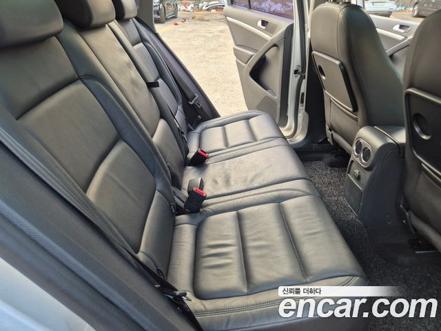 Volkswagen Tiguan 2014 — photo 10
