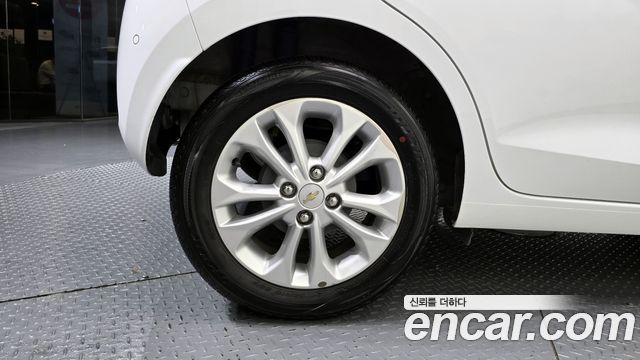 Chevrolet Korea Spark 2022 — photo 5