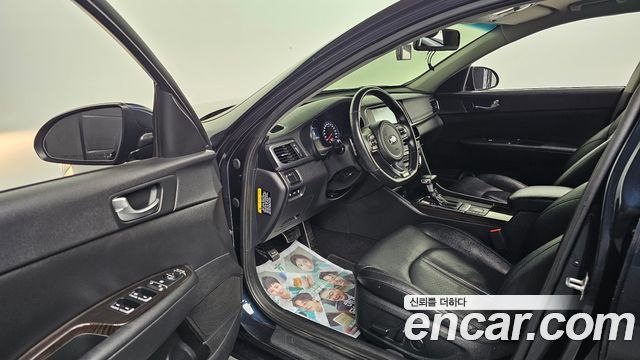 Kia K5 2016 — photo 10