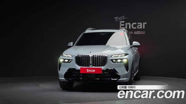 BMW X7 2025 — photo 3